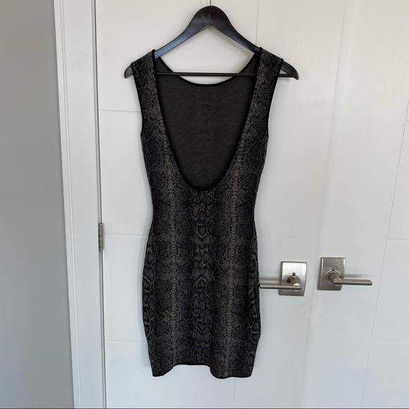 Guess by Marciano Elena Bodycon Snake Print Dress - Picture 5 of 5
